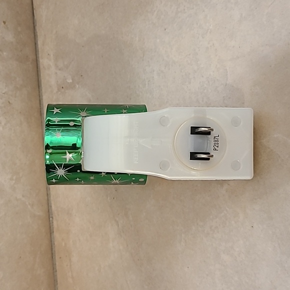 BATH & BODY WORKS Wallflower plug in - Picture 4 of 4